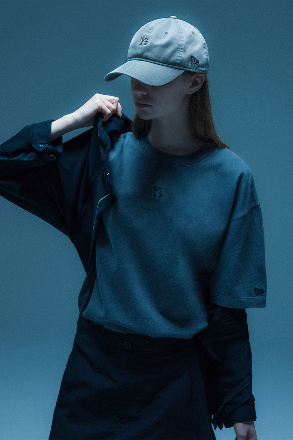 New Era ve Y’s Yeniden Bir Arada: FW26 Kapsülü Geliyor Detay