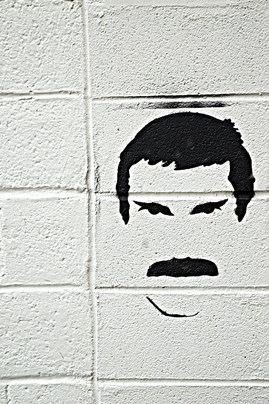 Freddie Mercury duvar stencil'i