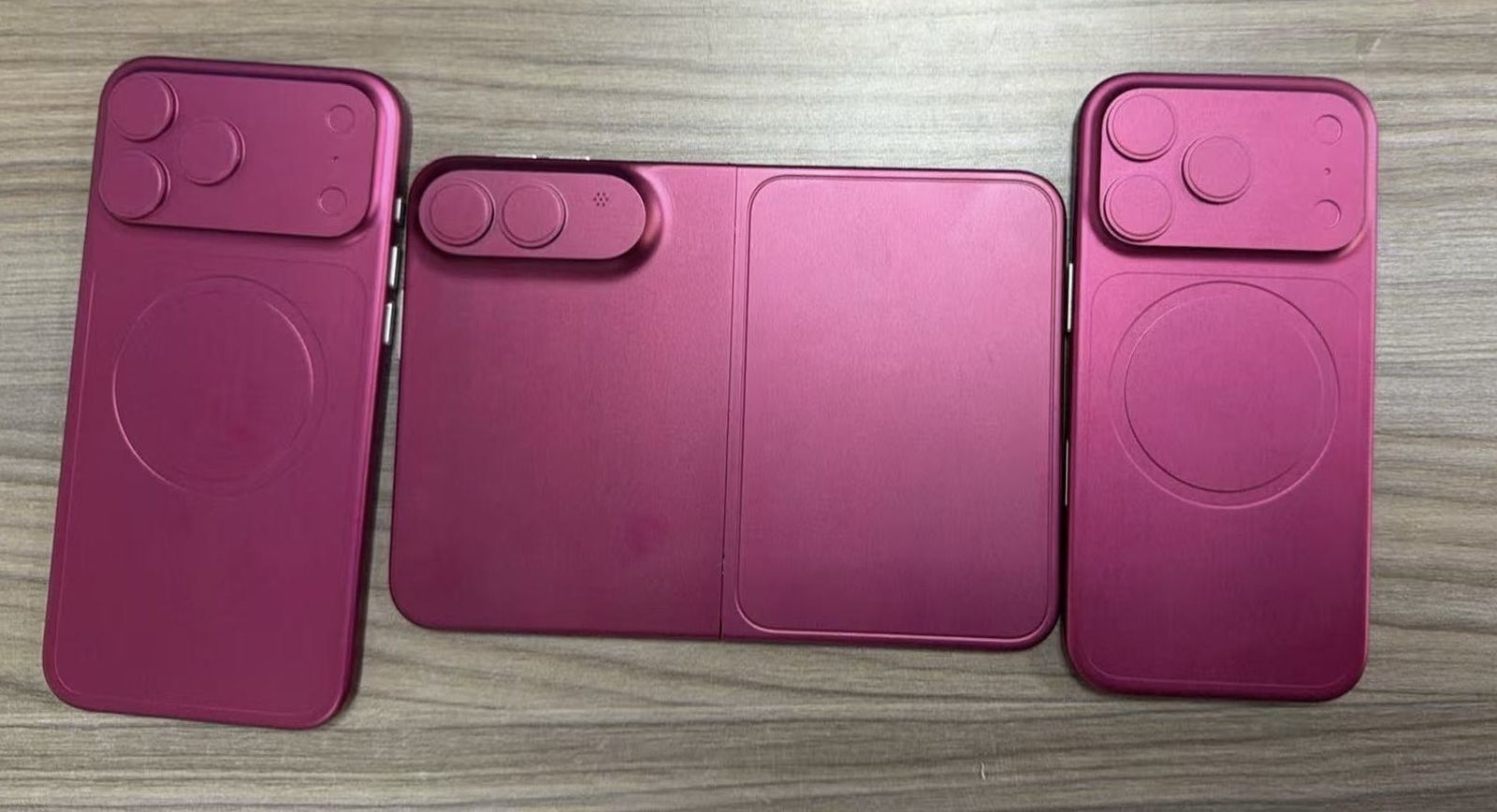 iPhone 18 Pro ve katlanabilir iPhone sızan dummy modelleri