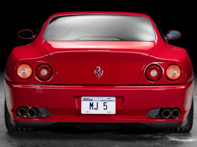 Michael Jordan’ın Air Jordan XIV’e İlham Veren Ferrari’si Açık Artırmada