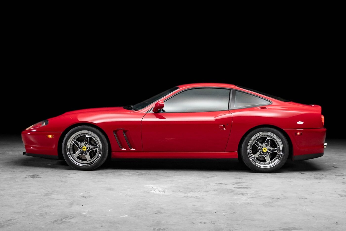 Michael Jordan'ın Air Jordan XIV'e İlham Veren Ferrari'si Açık Artırmada