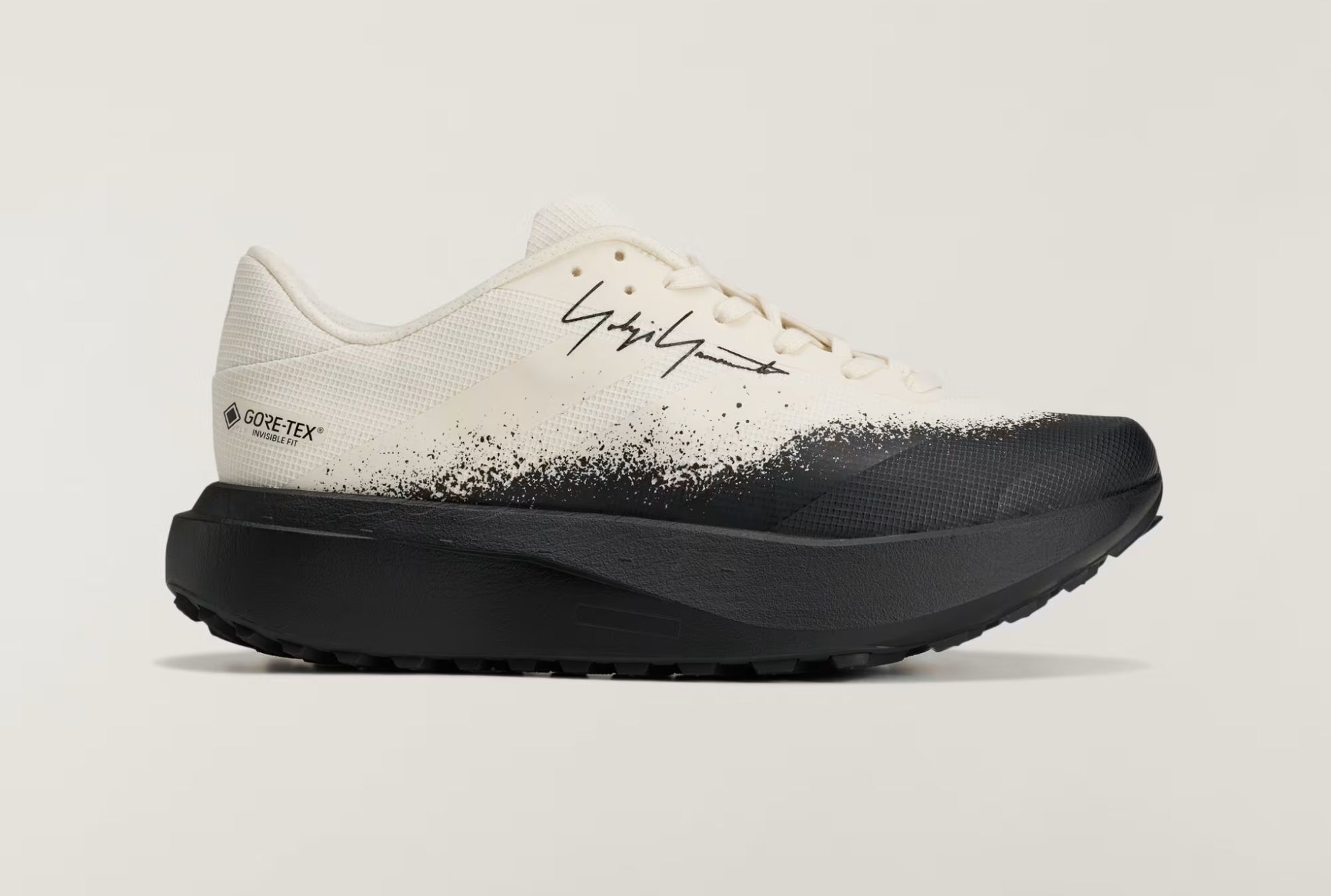 adidas Adizero Evo SL ATR: Her Mevsim Koşuya Hazır