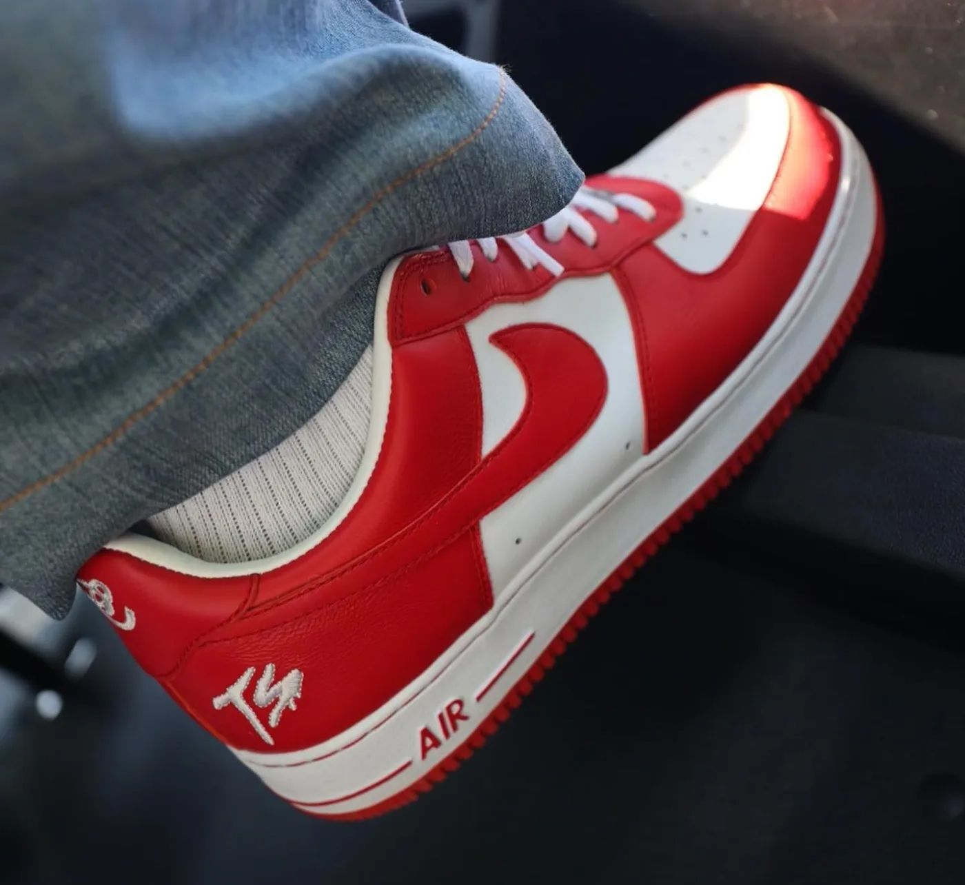 Terror Squad x Nike Air Force 1 Nihayet Raflarda